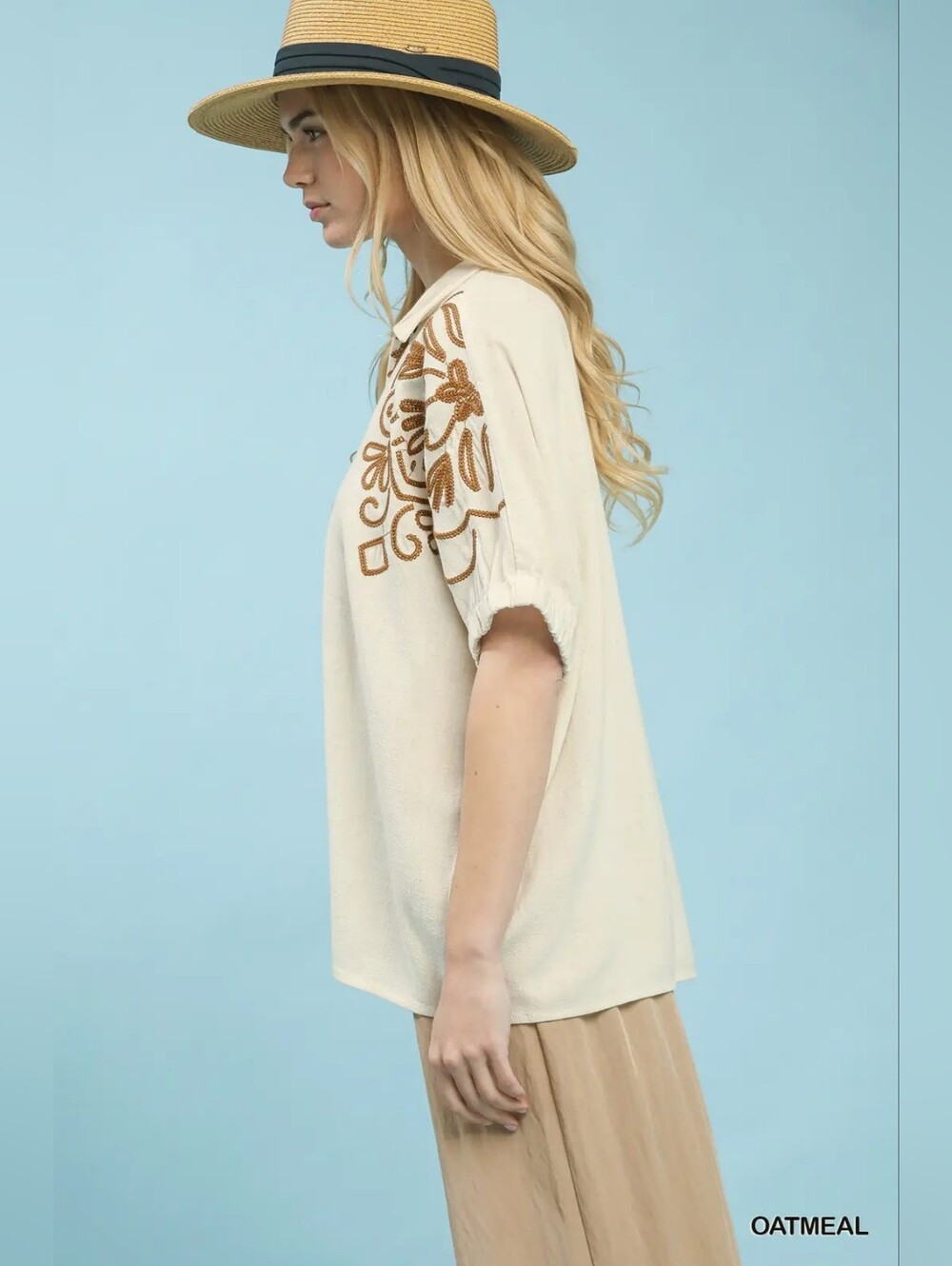 Umgee Floral Embroidered Sleeve Blouse- NEW ARRIVAL - Picture 3 of 7